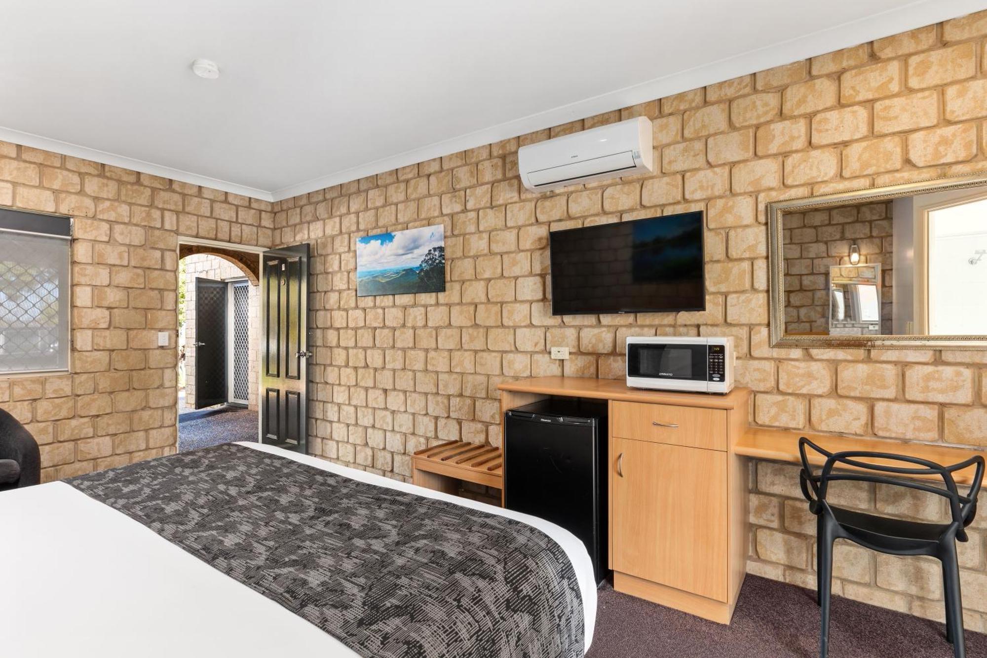 Great Divide Motor Inn Toowoomba Bagian luar foto