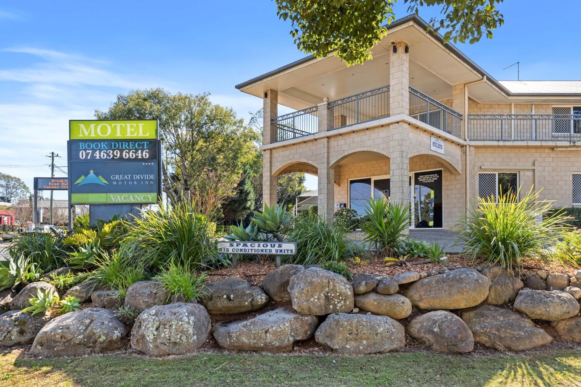 Great Divide Motor Inn Toowoomba Bagian luar foto