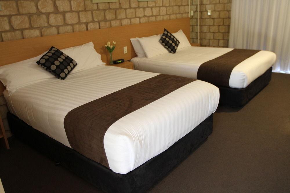 Great Divide Motor Inn Toowoomba Bagian luar foto
